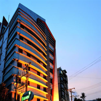 Clover Hotel Yangon