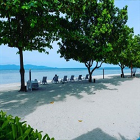 Rung Arun Resort